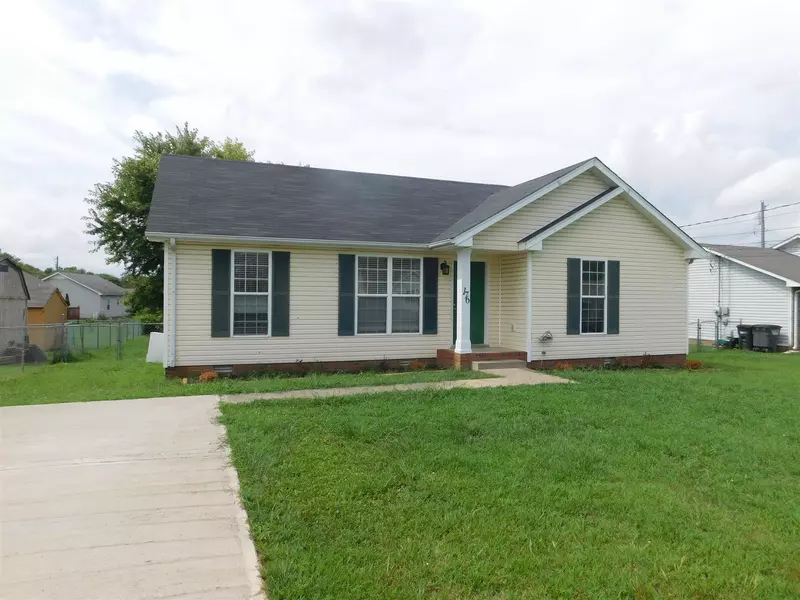 176 Monarch Ln, Clarksville, TN 37042