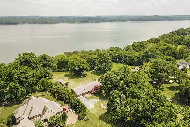 182 Clifftop Dr, Hendersonville, TN 37075