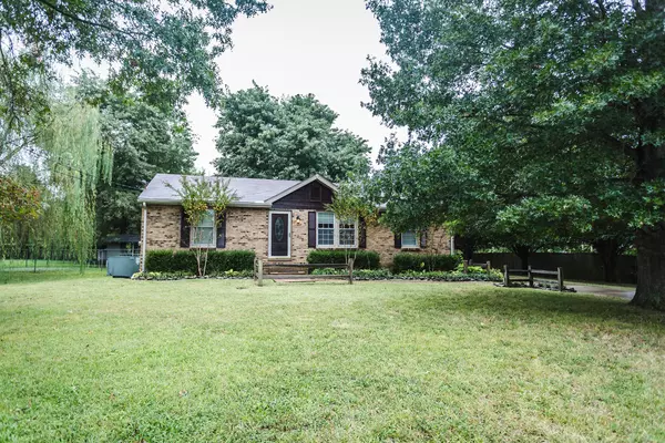 628 Teresa Dr, Old Hickory, TN 37138