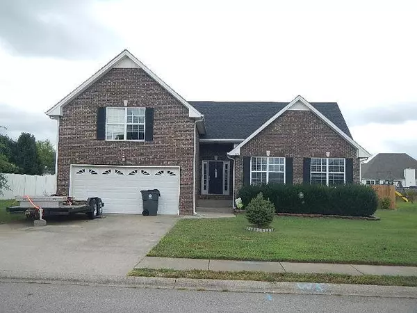 3870 Stella Dr, Clarksville, TN 37040