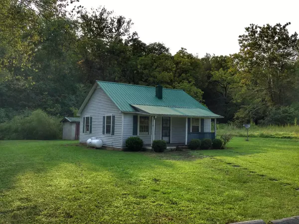 671 Tobaccoport rd, Bumpus Mills, TN 37028