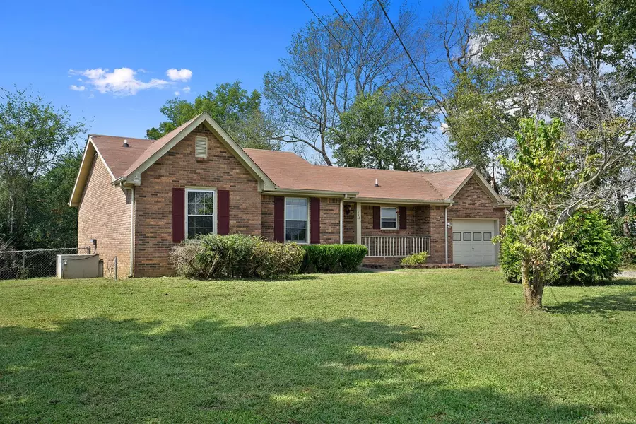 3428 Polly Dr, Clarksville, TN 37042