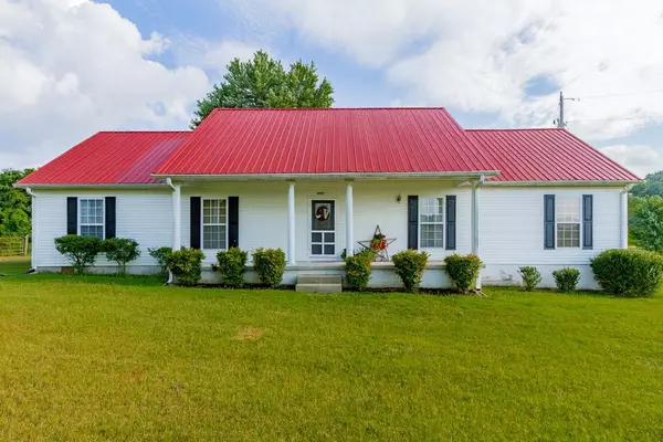 3507 Anderson Rd, Cedar Hill, TN 37032