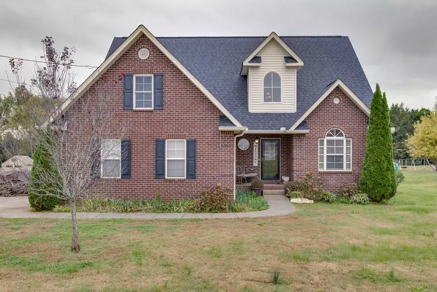 212 Sunnyside Dr, Chapel Hill, TN 37034