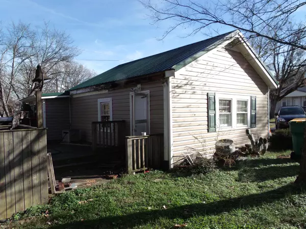 Lewisburg, TN 37091,740 Cedar St