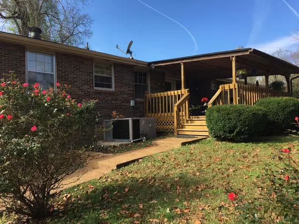 Hendersonville, TN 37075,147 Curtis Cross Rds