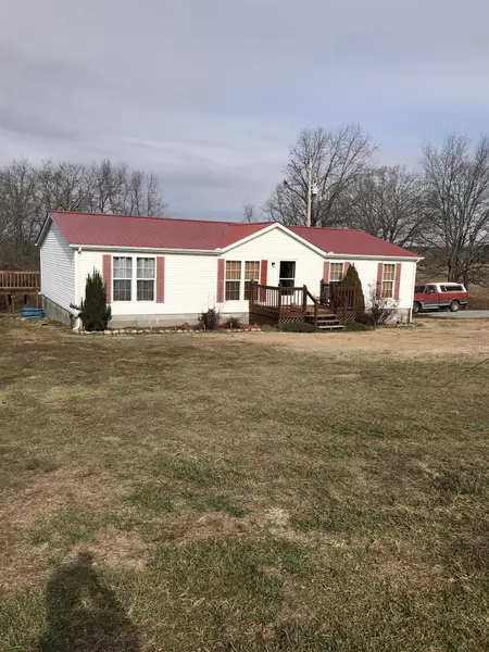 1694 Old Airport Rd, Nunnelly, TN 37137