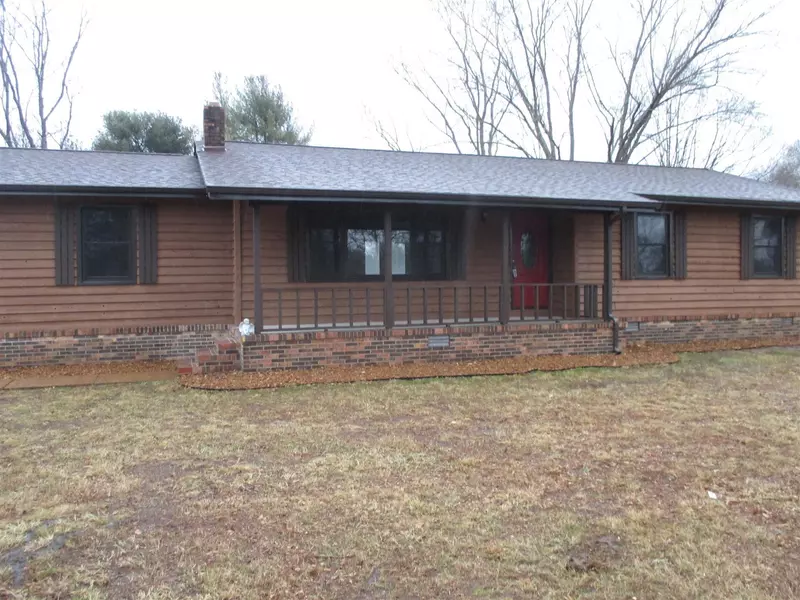 633 Beth Page Rd, Estill Springs, TN 37330