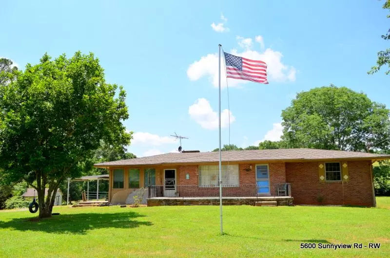 5600 Sunnyview Rd, Cumberland Furnace, TN 37051