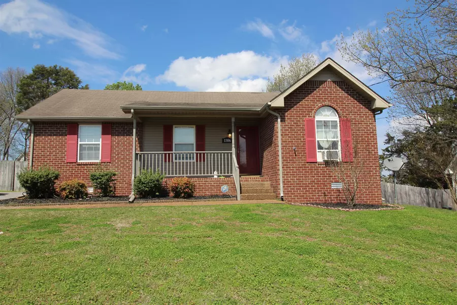 1306 Lantern Light Cv, La Vergne, TN 37086