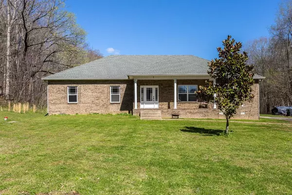 553 Ingham Ln, Cumberland Furnace, TN 37051