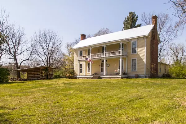 1380 Ben Collier Rd, Charlotte, TN 37036