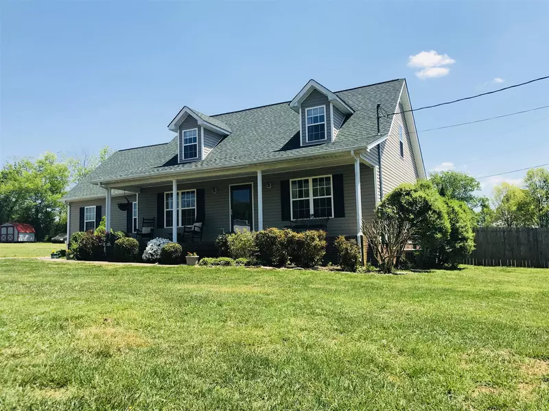 106 Evergreen Ln, Unionville, TN 37180