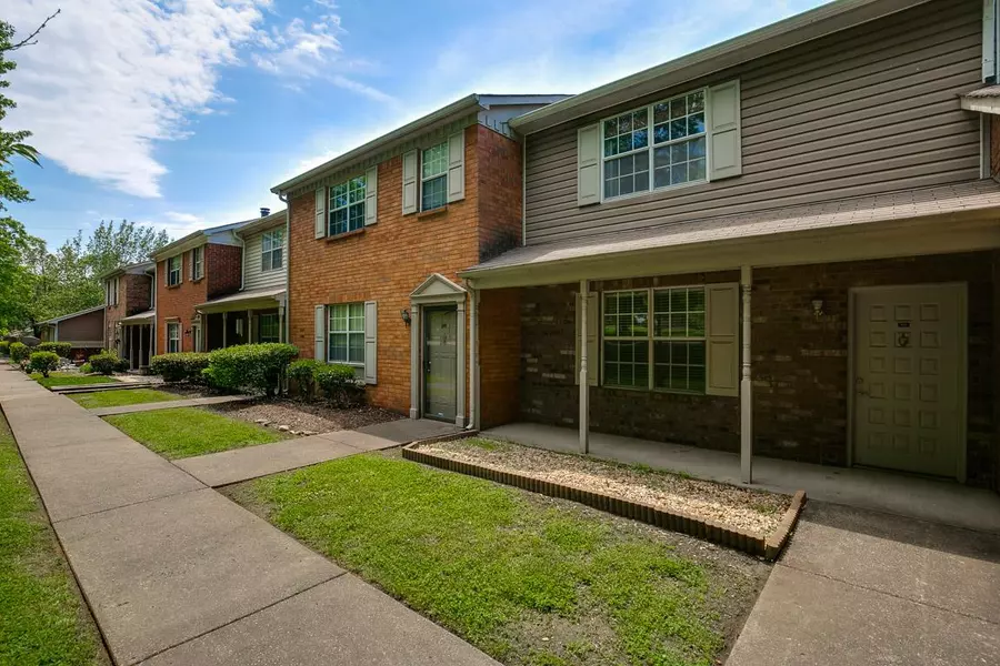 430 Walton Ferry Rd Apt 108 #108, Hendersonville, TN 37075