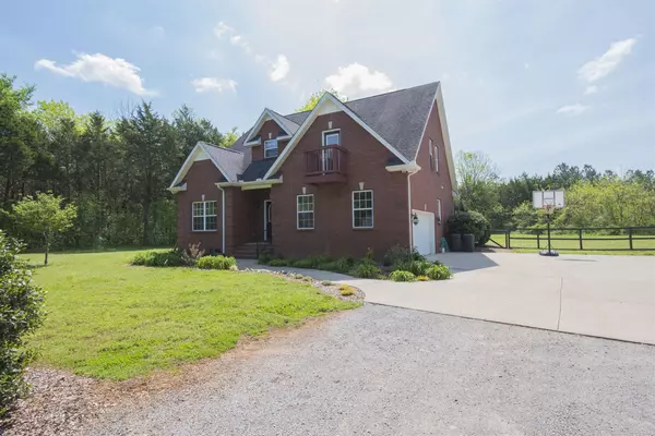 7440 Ridley Earp Rd, Christiana, TN 37037