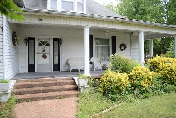 Morrison, TN 37357,231 W Maple St