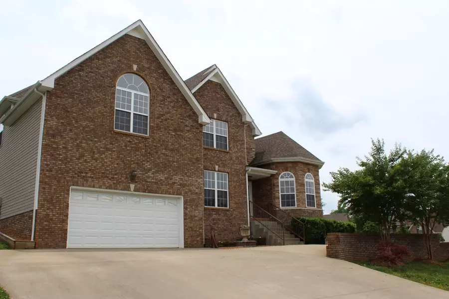 515 Winding Bluff Way, Clarksville, TN 37040