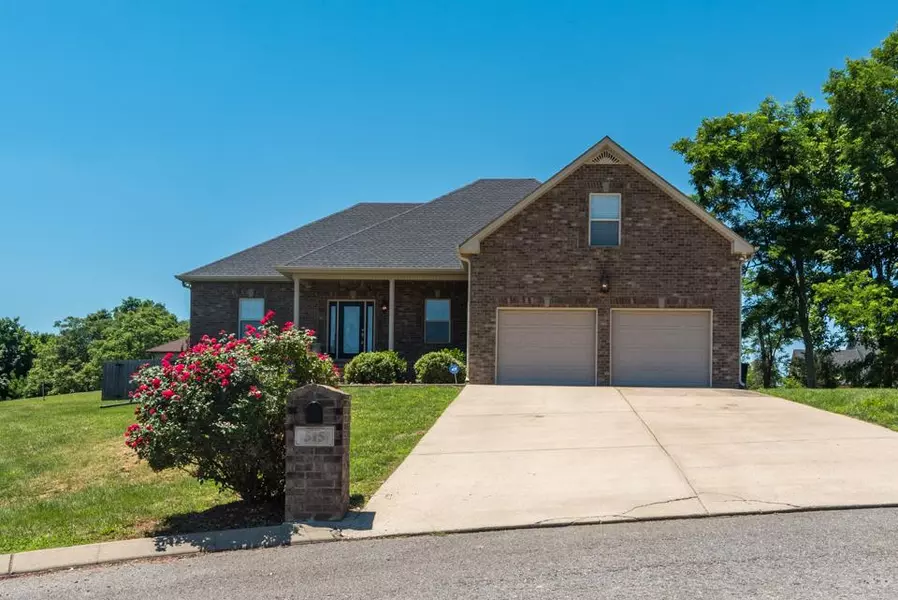 515 Cardinal Cir, Westmoreland, TN 37186