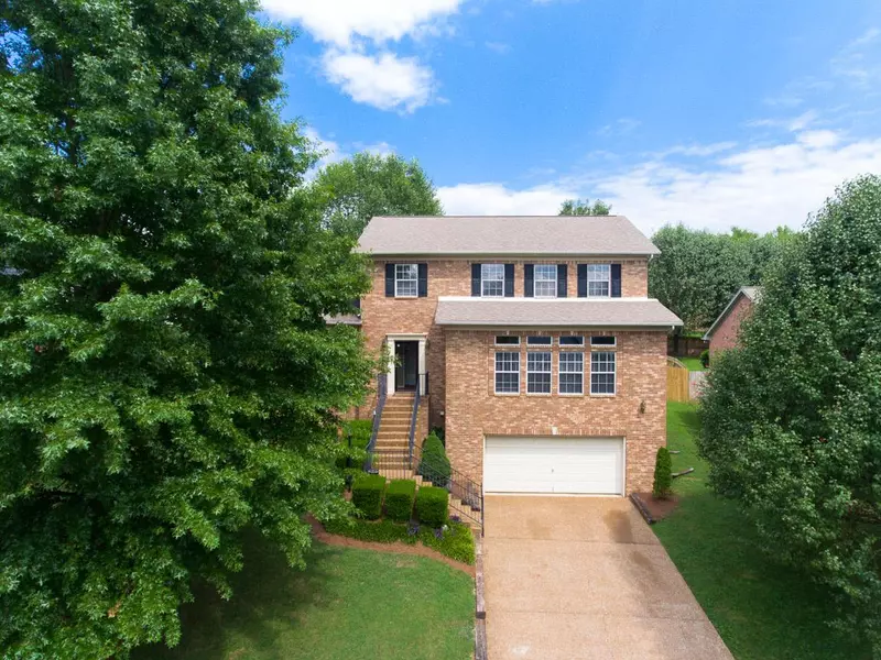 128 Mansker Park Dr, Hendersonville, TN 37075