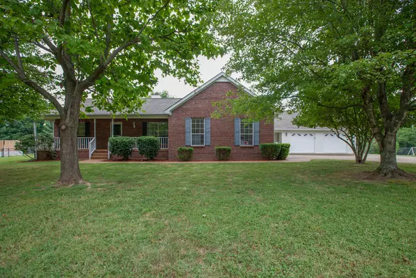 123 Oak Valley Dr, Spring Hill, TN 37174