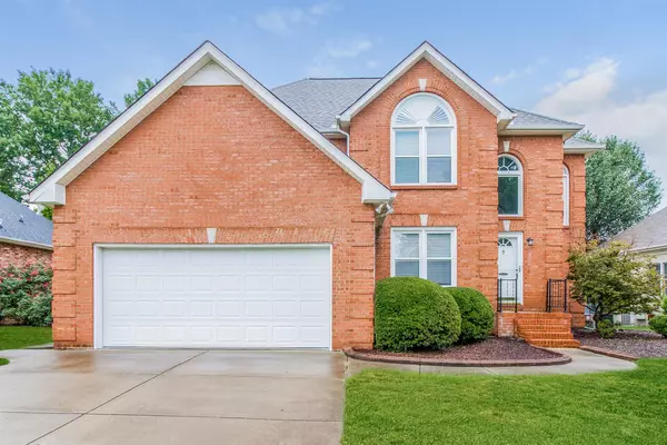 135 White Cloud Trl, Murfreesboro, TN 37127