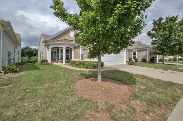 220 Old Towne Dr, Mount Juliet, TN 37122