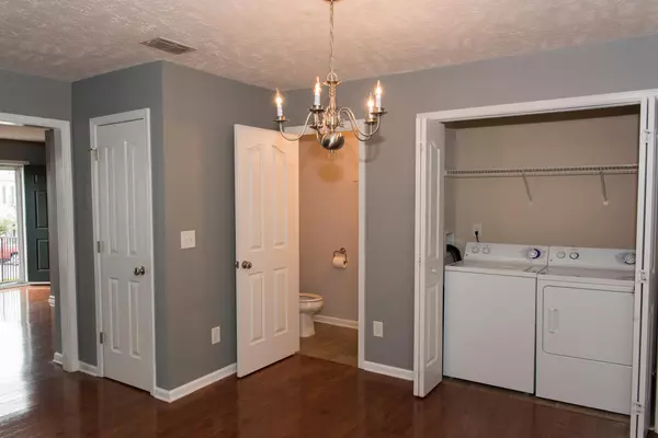 Antioch, TN 37013,5170 Hickory Hollow Pkwy #123