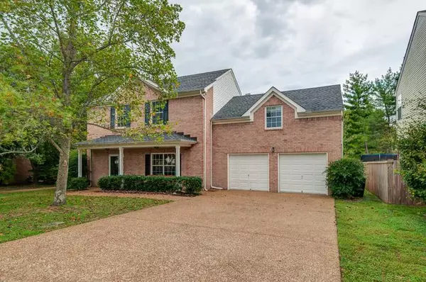 1018 Glastonbury Dr, Franklin, TN 37069