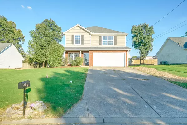 3022 Herman B Rader Dr, La Vergne, TN 37086