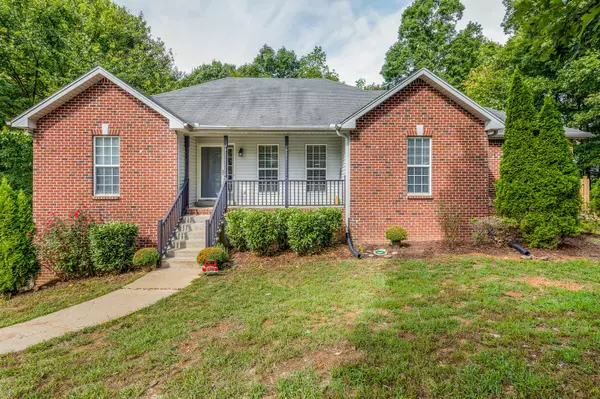 7507 Aubrey Ridge Pl, Fairview, TN 37062