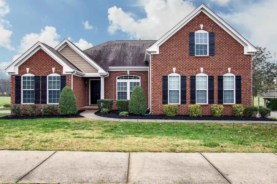 2243 Dominick Dr, Nolensville, TN 37135