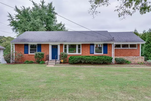 508 Hogan Rd, Nashville, TN 37220