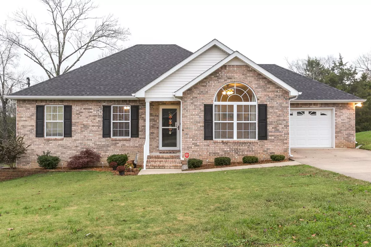 La Vergne, TN 37086,709 Pinoak Cir