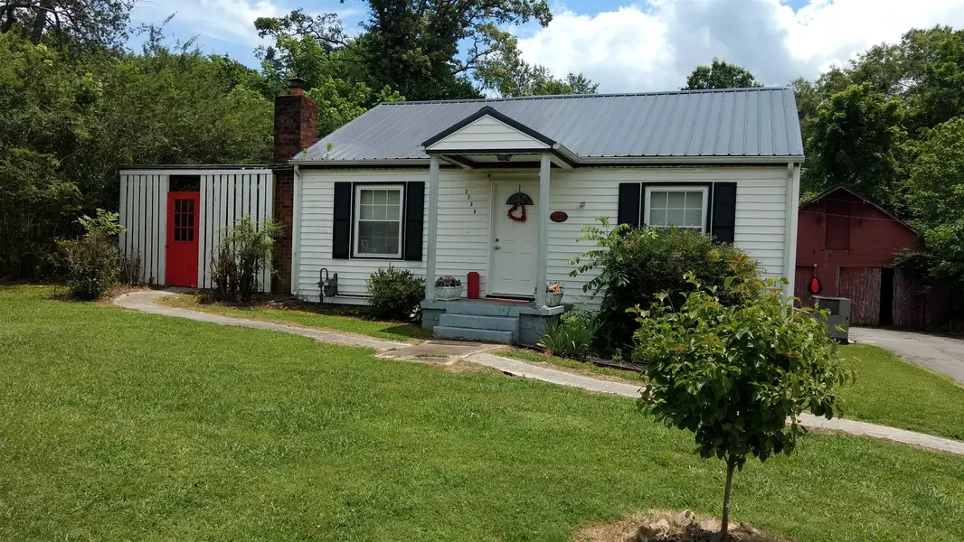 2308 E Lincoln St, Tullahoma, TN 37388