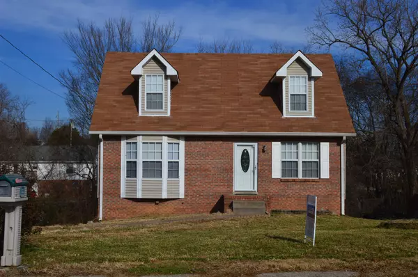 207 Mark Spitz Dr, Clarksville, TN 37042