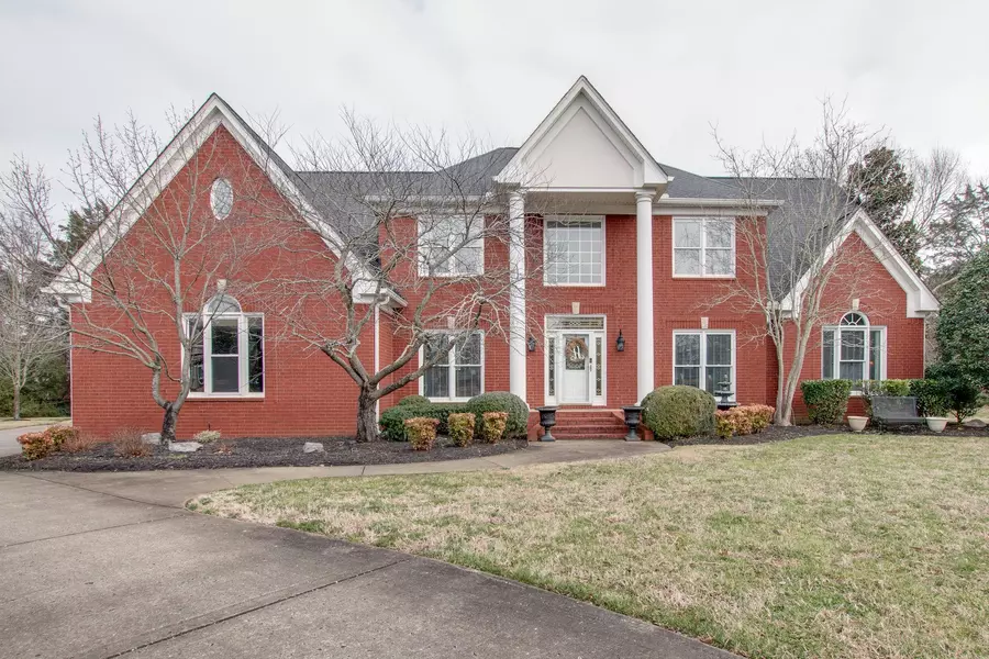 1310 Mullberry Ct, Murfreesboro, TN 37130