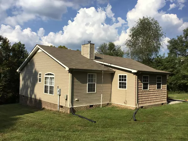 Lafayette, TN 37083,158 Swindle