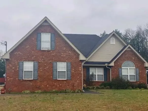 2061 Barretts Ridge Dr, Murfreesboro, TN 37130