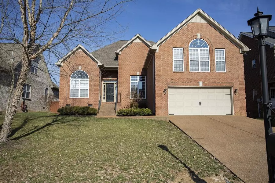 3025 Clyde Cir, Mount Juliet, TN 37122