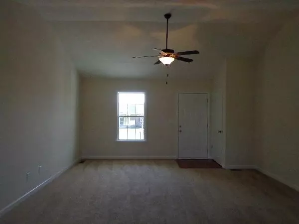 Columbia, TN 38401,2032 Eisley Ln