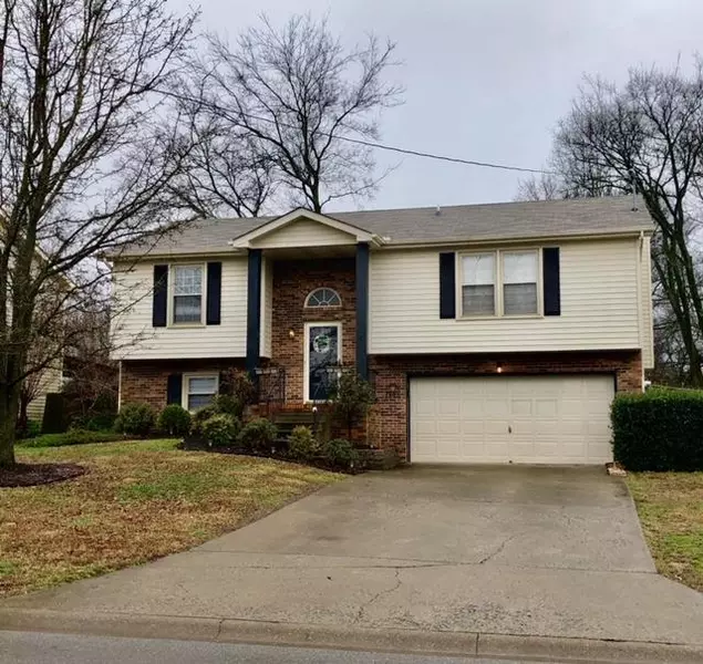 476 Bamburg Dr, Clarksville, TN 37040