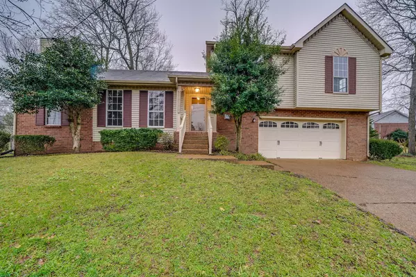 3405 Country Ridge Dr, Antioch, TN 37013