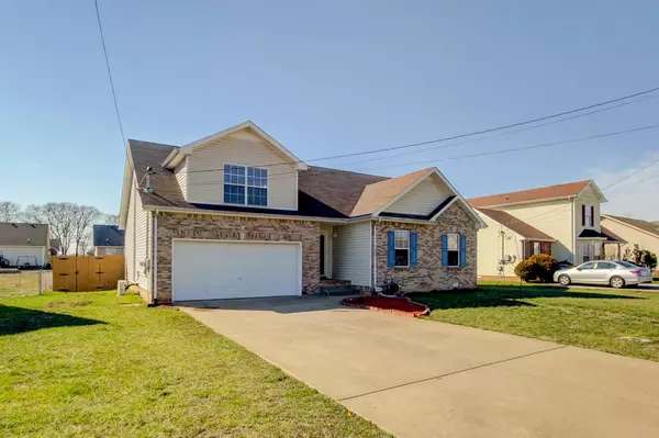 3436 Loon Dr, Clarksville, TN 37042