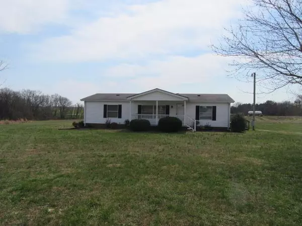 4263 Fykes Grove Rd, Cedar Hill, TN 37032