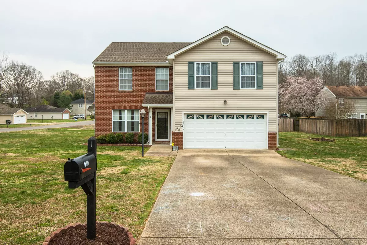 Fairview, TN 37062,7301 Hidden Lake Cir