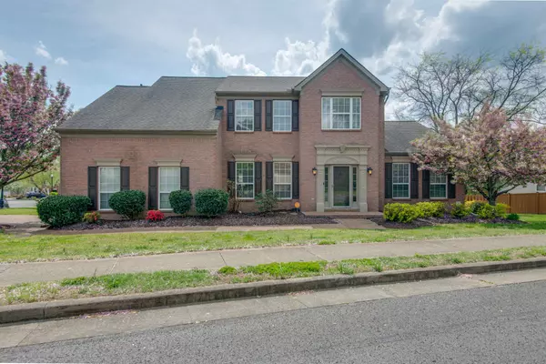 5405 Cochran Dr, Nashville, TN 37220