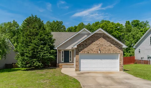 1501 Cedar Springs Cir, Clarksville, TN 37042