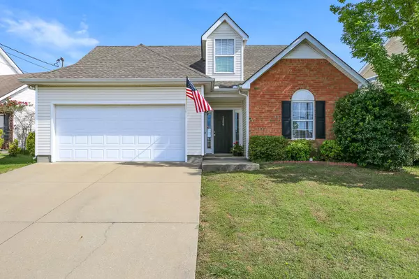 1234 Shannon Ln, La Vergne, TN 37086