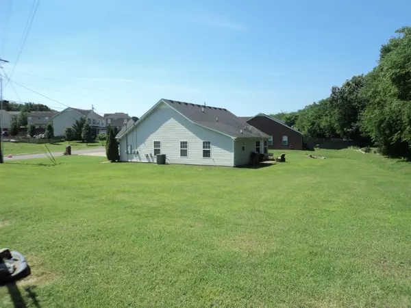 La Vergne, TN 37086,600 Martinsdale ct