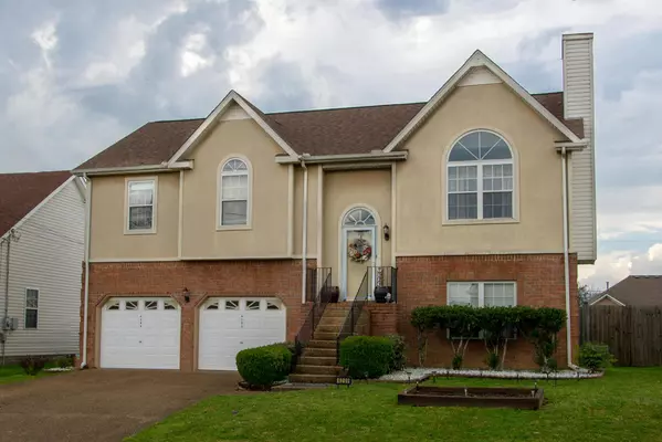 6209 Rocky Top Dr, Antioch, TN 37013